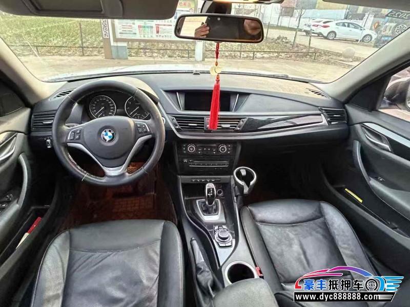 15年宝马X1轿车抵押车出售