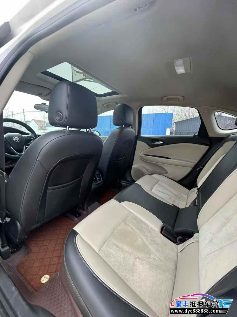 19年别克威朗轿车抵押车出售