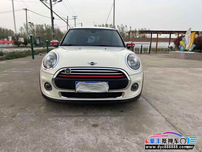 抵押车出售20年宝马MINI轿车