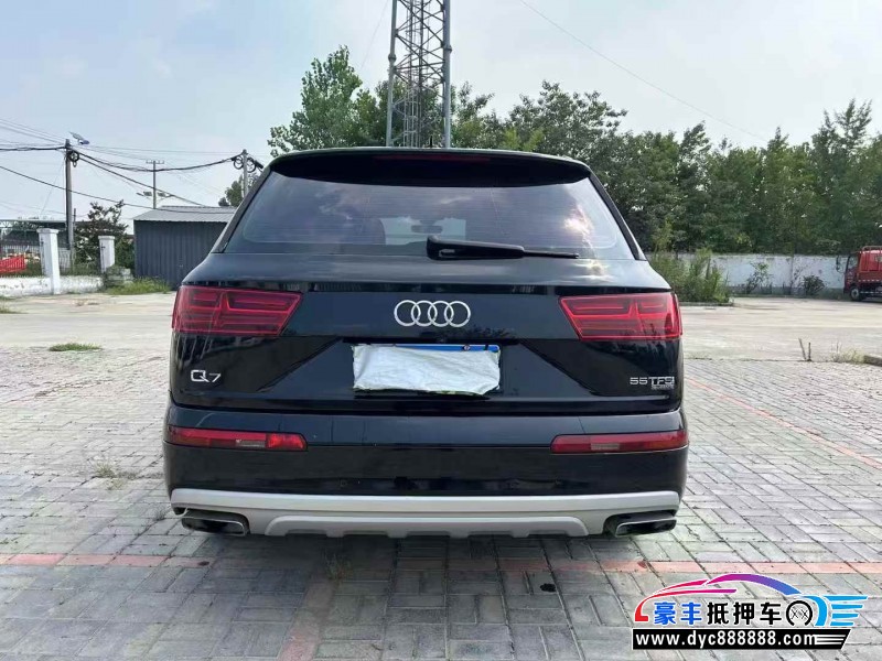 16年奥迪Q7轿车抵押车出售
