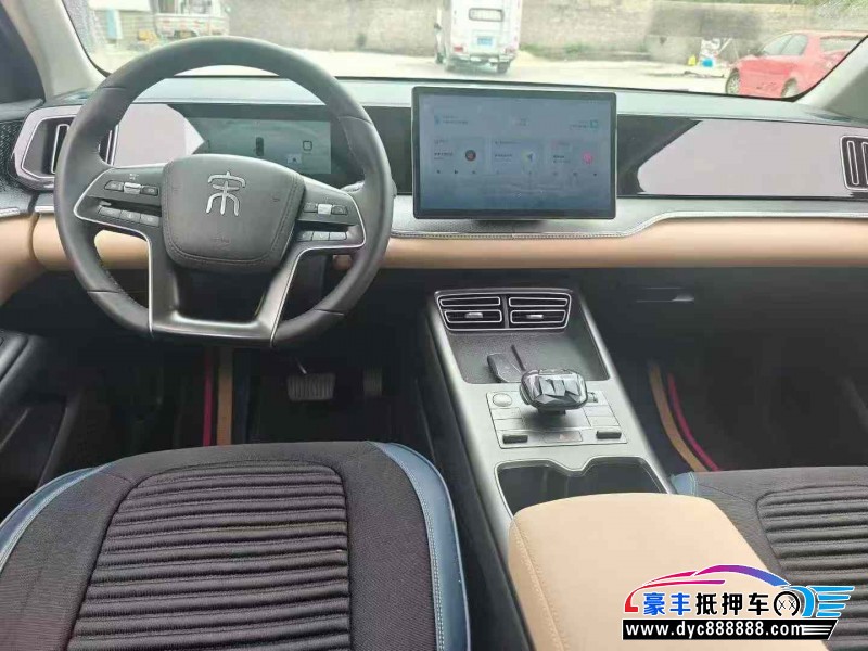 24年比亚迪宋轿车抵押车出售