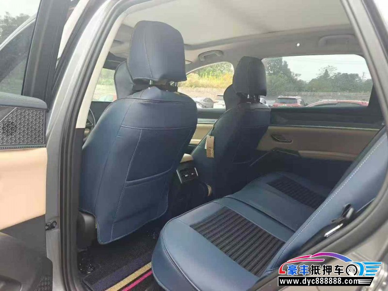 24年比亚迪宋轿车抵押车出售