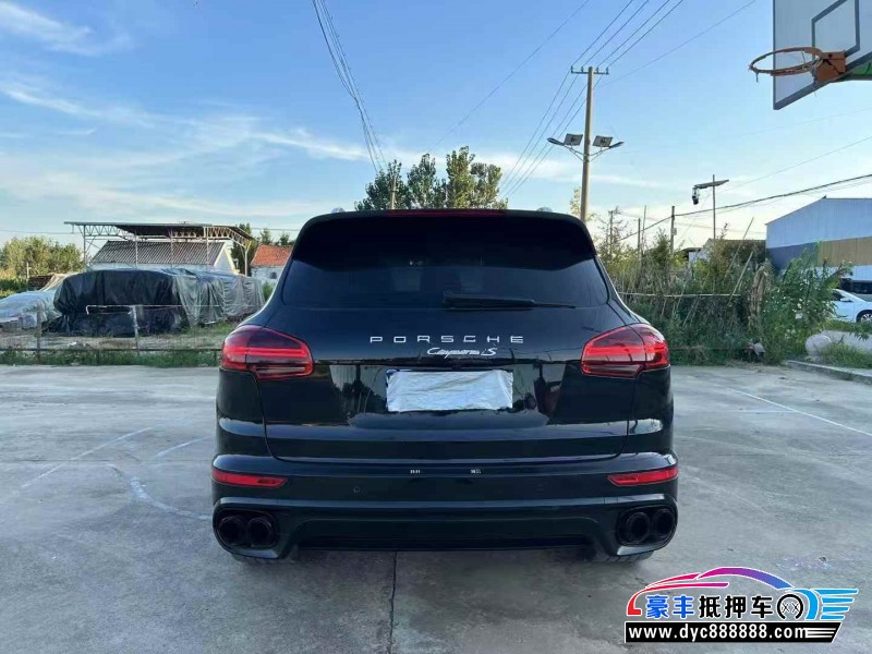 17年保时捷卡宴轿车抵押车出售