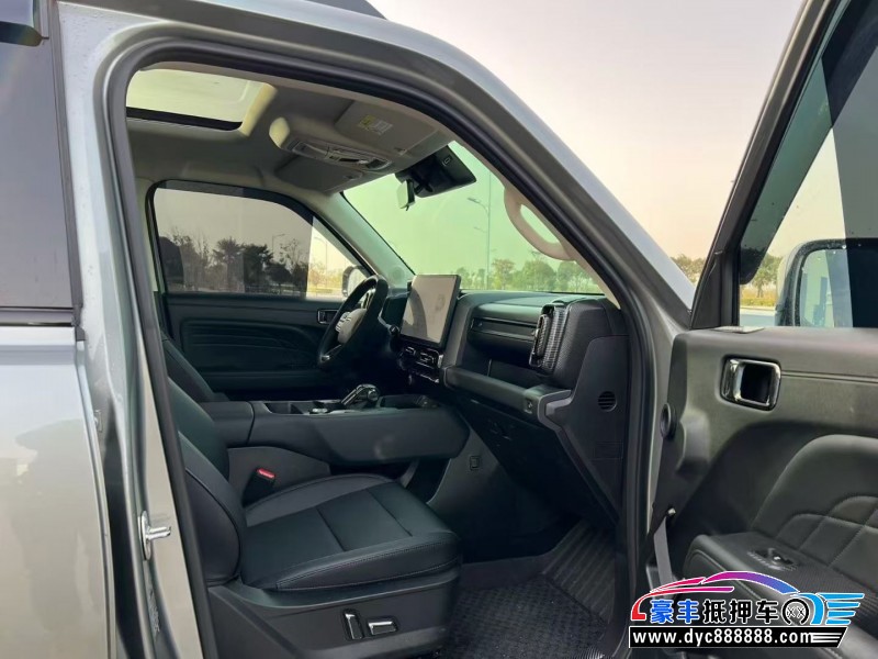 25年长城哈弗猛龙轿车抵押车出售