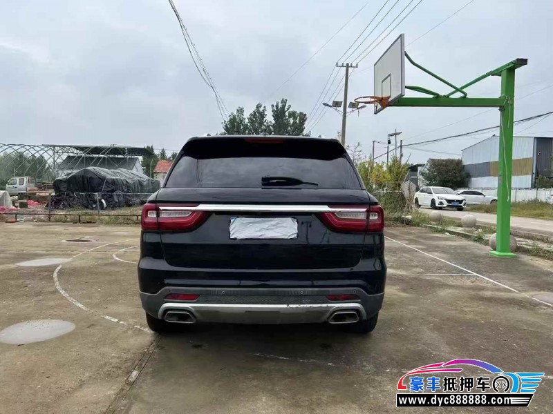 20年红旗HS7轿车抵押车出售