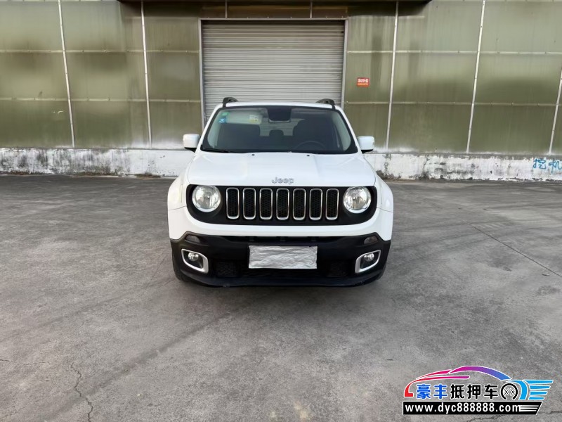 18年Jeep自由侠轿车抵押车出售