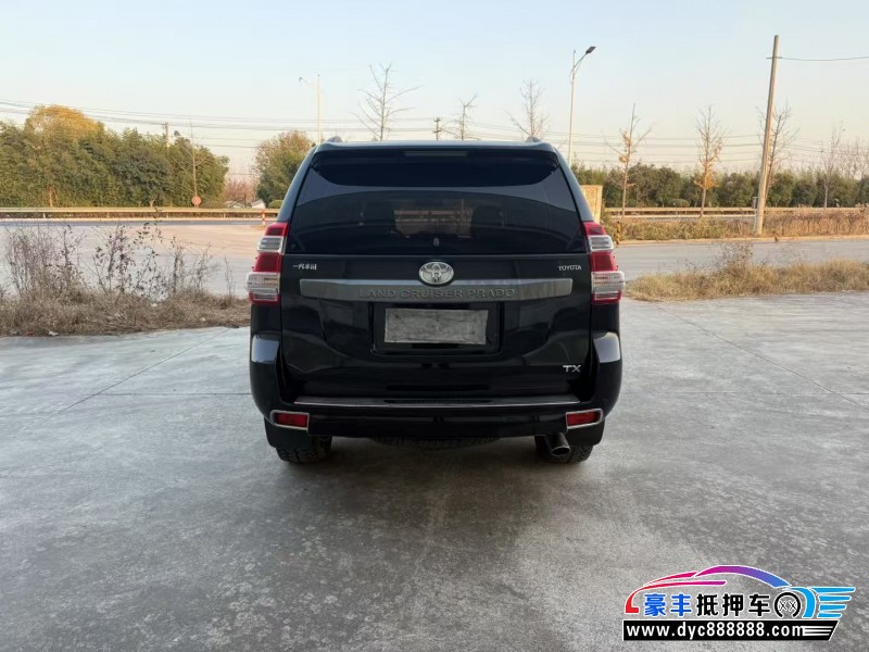 17年丰田普拉多（霸道）轿车抵押车出售