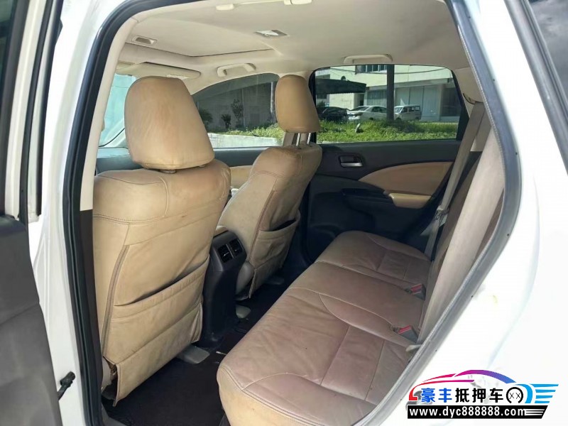 12年本田CR-V轿车抵押车出售