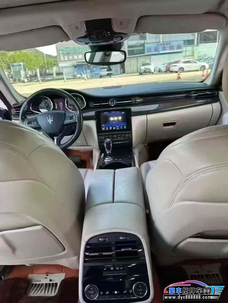 17年玛莎拉蒂总裁轿车抵押车出售