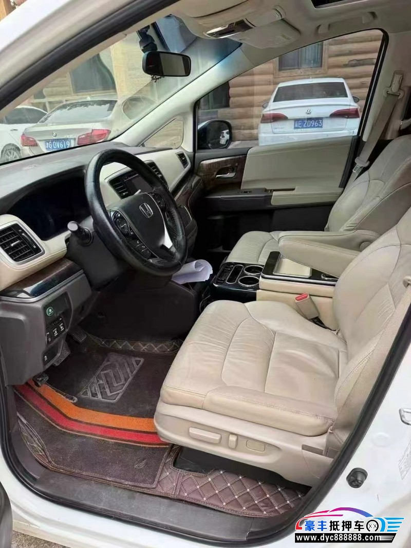 15年本田奥德赛MPV抵押车出售