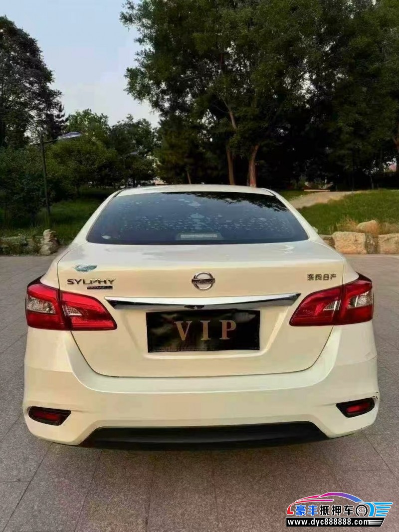 22年日产轩逸轿车抵押车出售