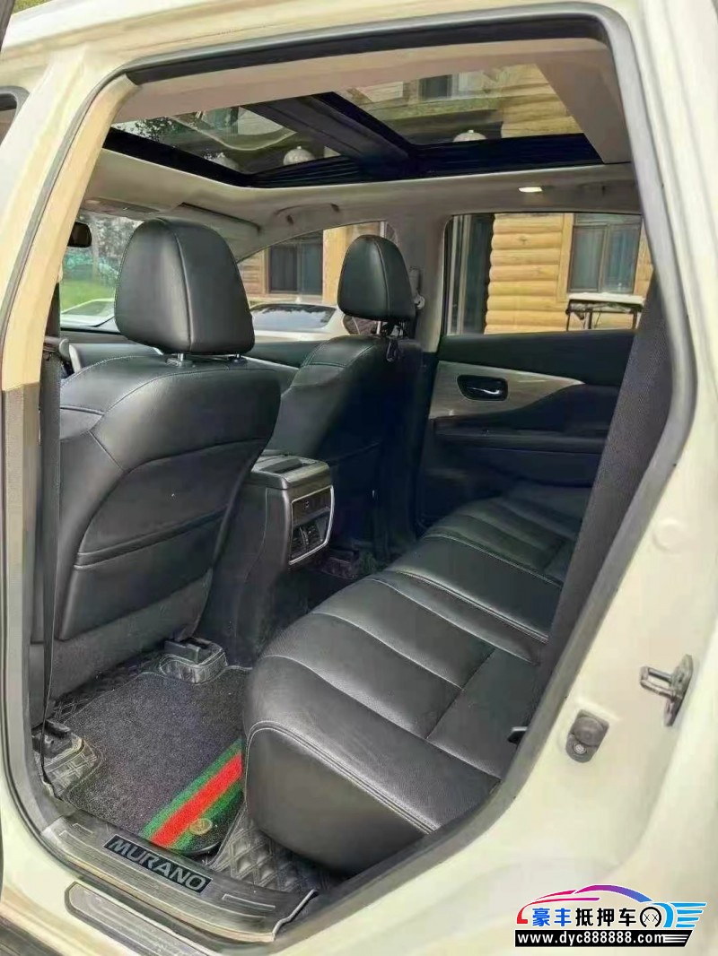 20年日产楼兰SUV抵押车出售