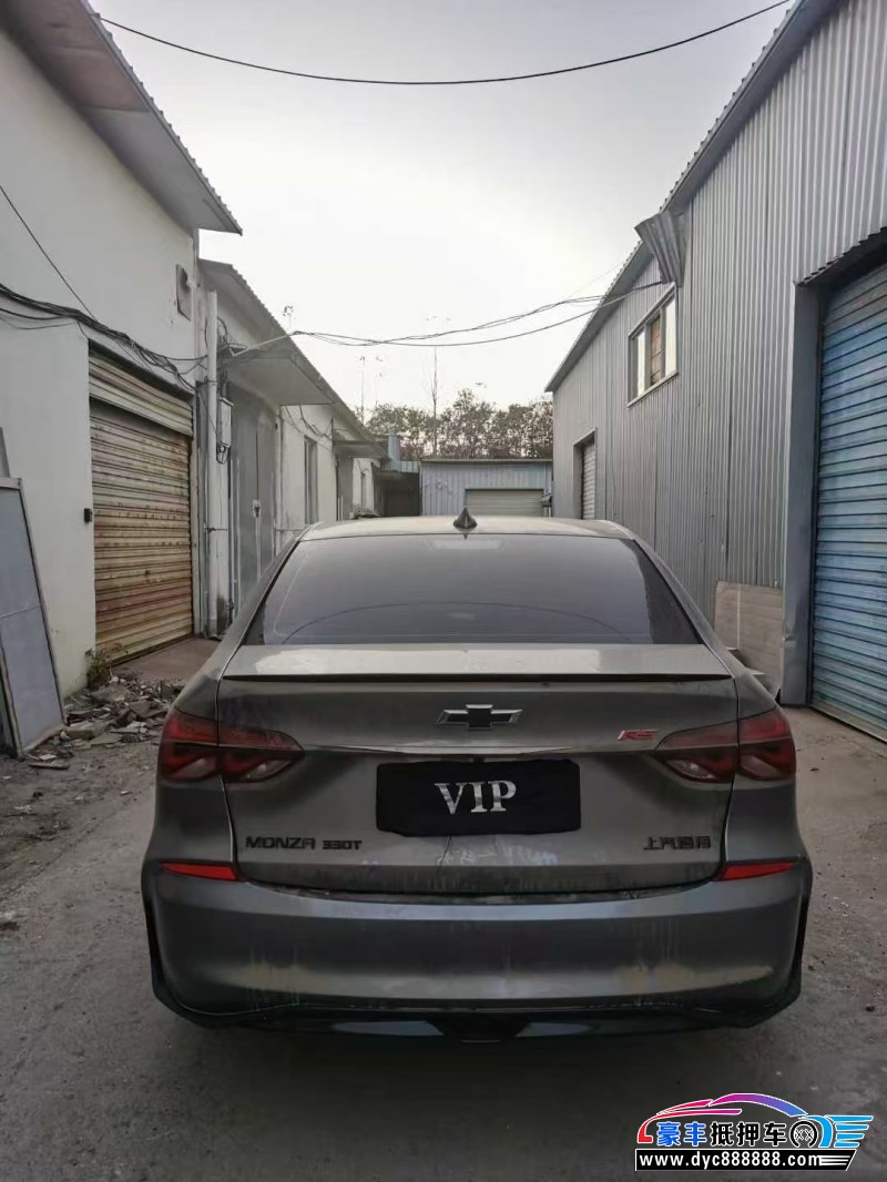 20年雪佛兰科鲁泽轿车抵押车出售