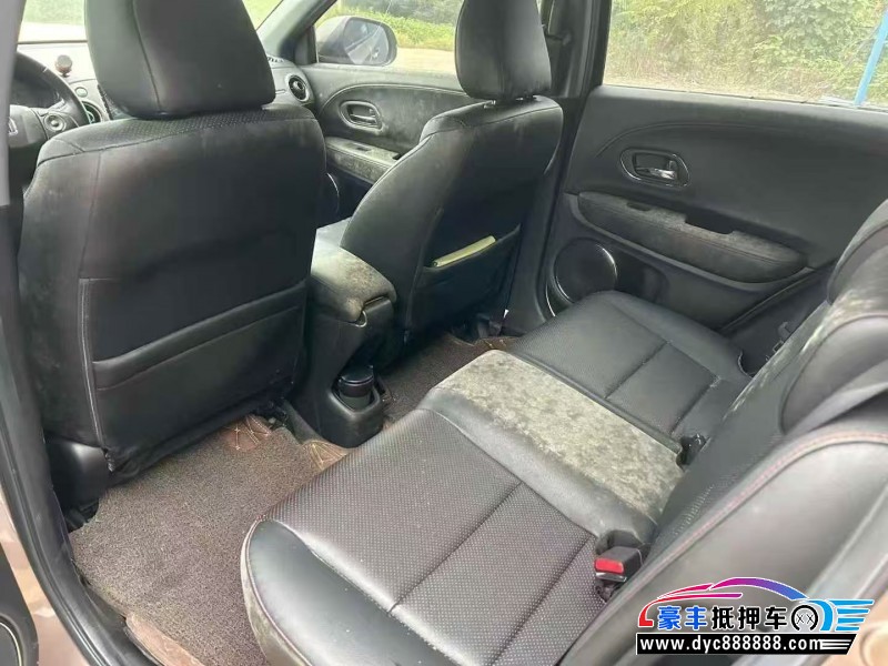 16年本田XRV轿车抵押车出售