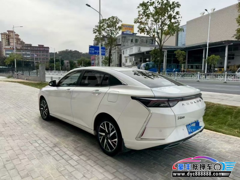 20年东风风神奕炫轿车抵押车出售