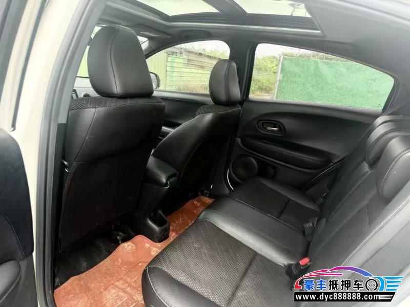 19年本田XRV轿车抵押车出售