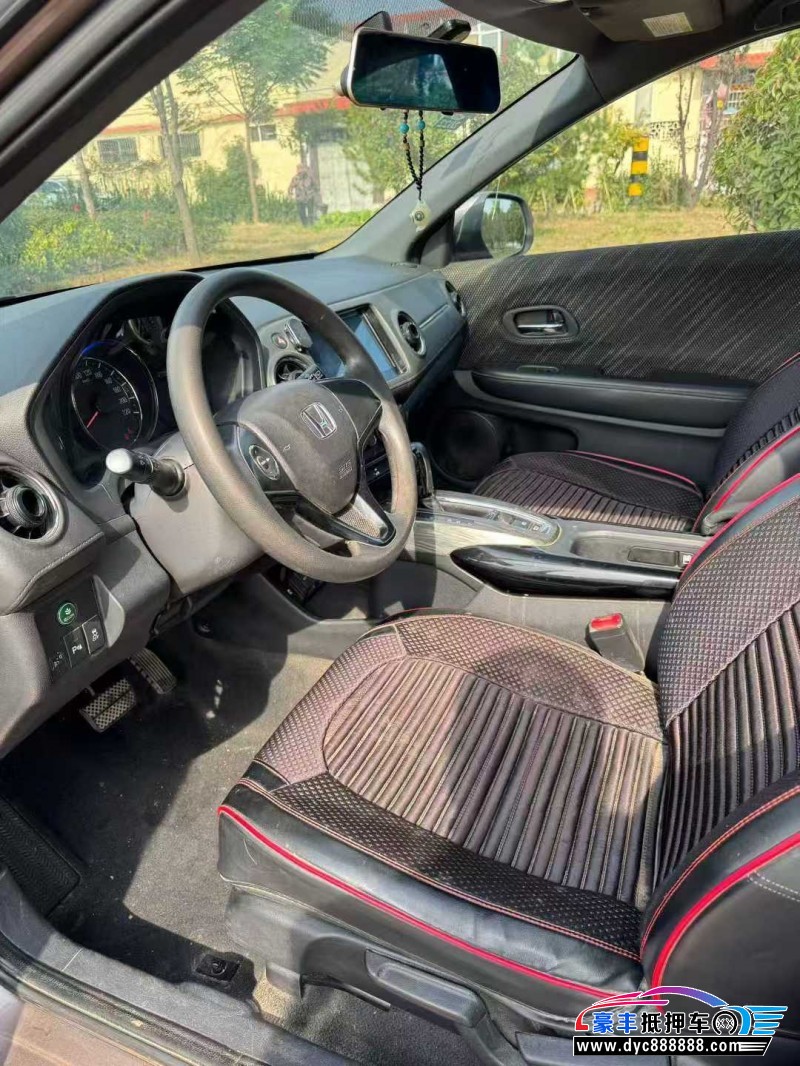 16年本田XRV轿车抵押车出售