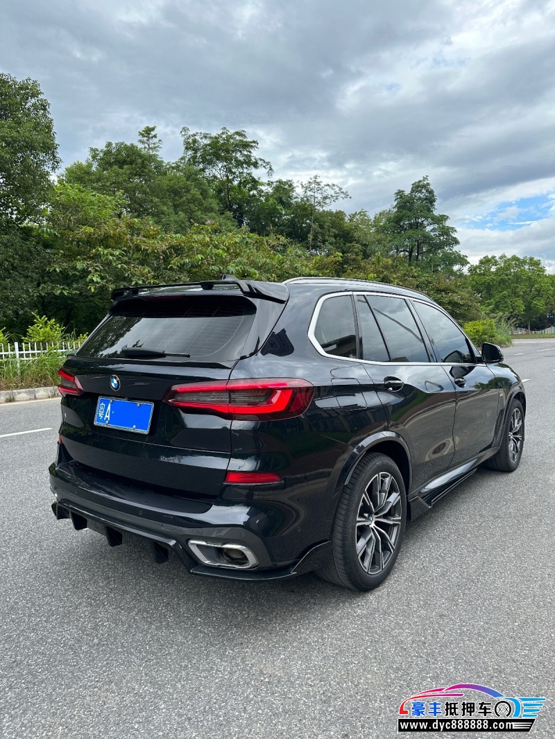 21年宝马X5SUV抵押车出售