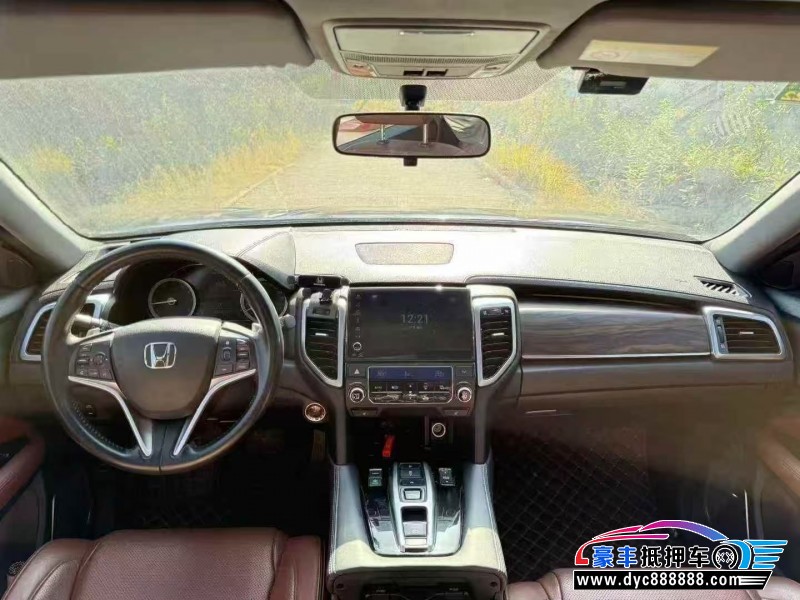 18年本田UR-V轿车抵押车出售