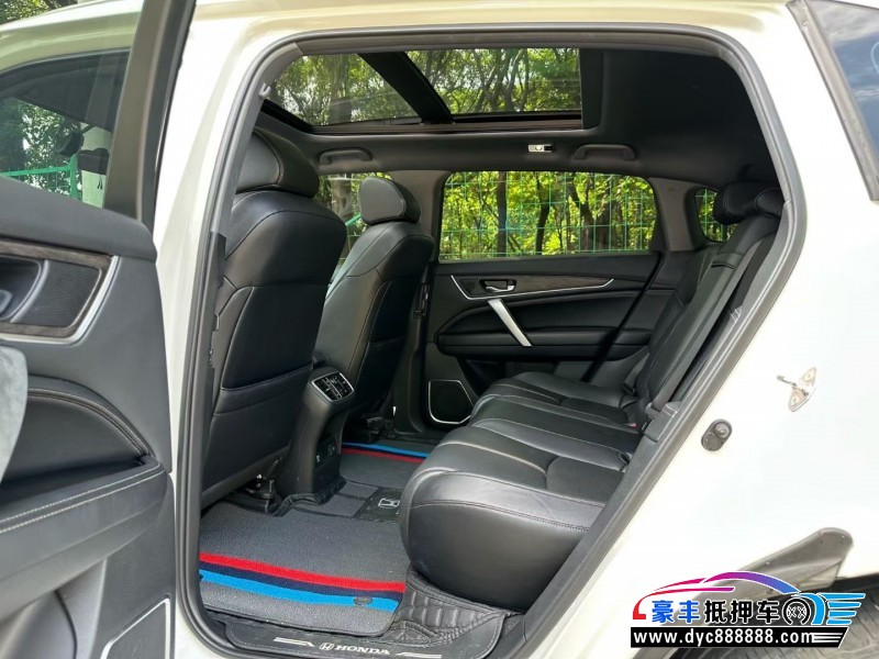 22年本田UR-V轿车抵押车出售