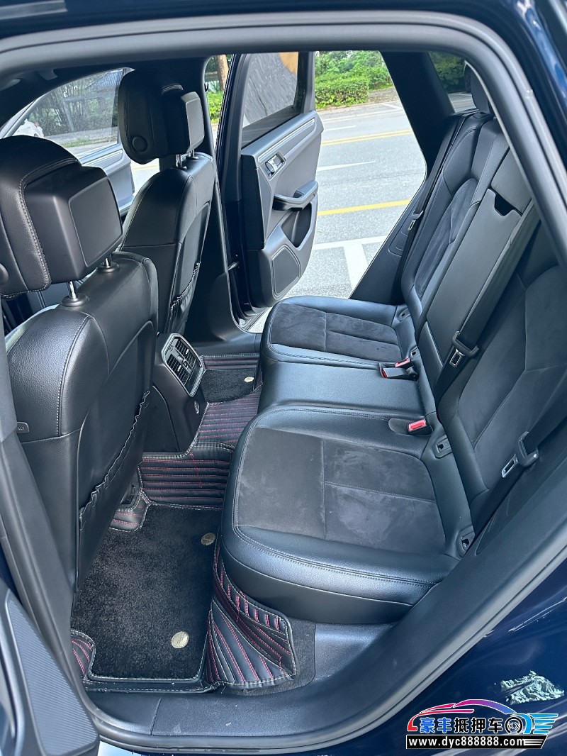 17年保时捷Macan迈凯SUV抵押车出售