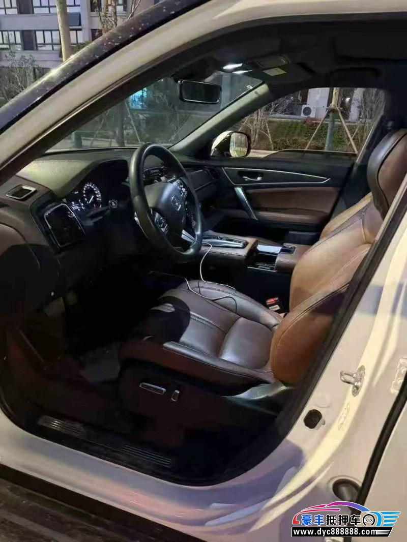 21年本田UR-V轿车抵押车出售