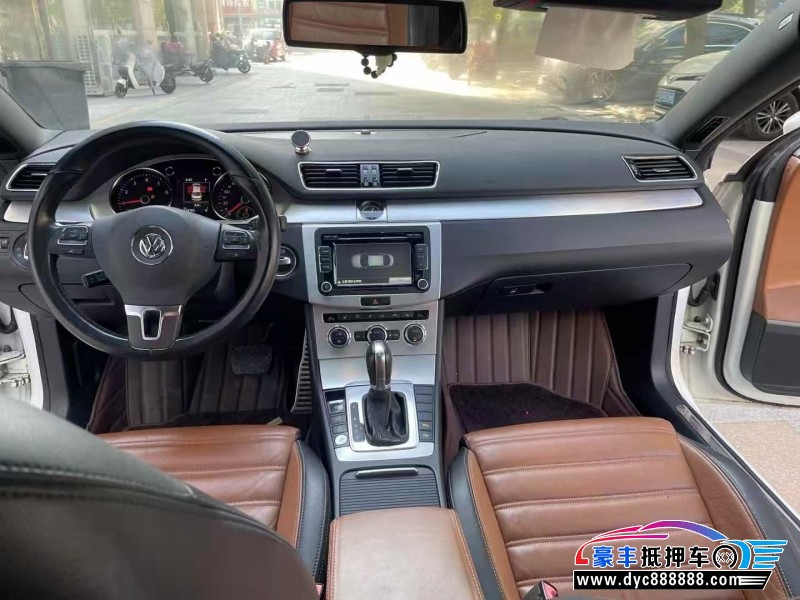 16年大众CC轿车抵押车出售