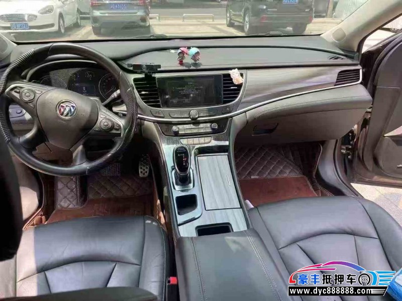 17年别克君越轿车抵押车出售