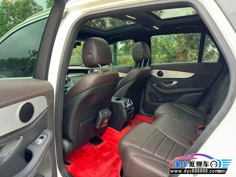 20年奔驰GLC轿车抵押车出售