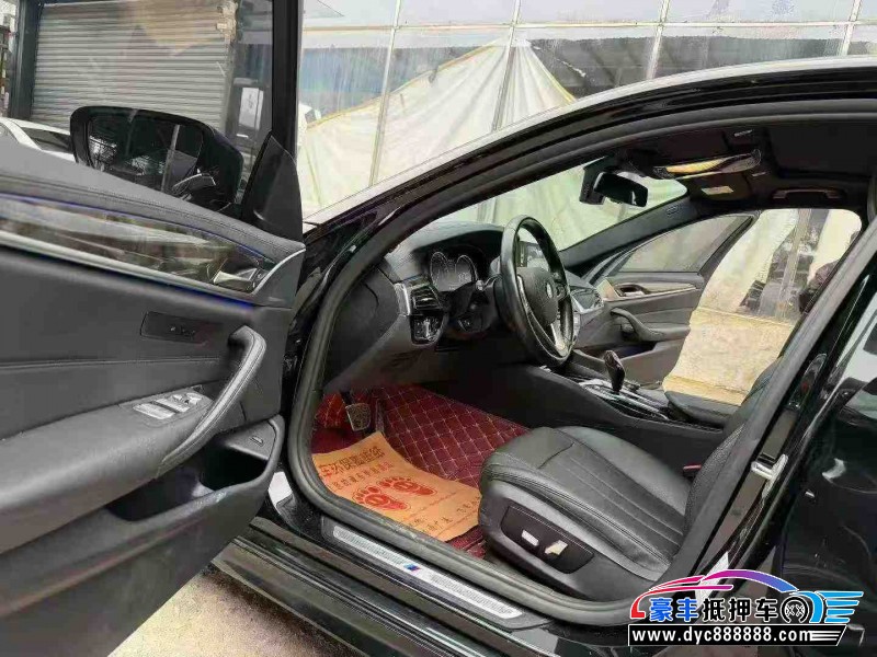 18年宝马5系轿车抵押车出售