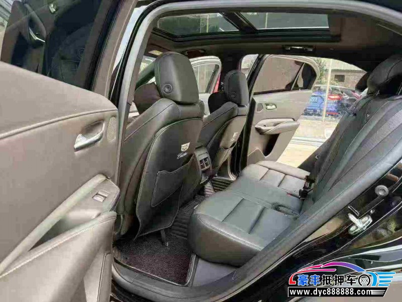 22年凯迪拉克XT4轿车抵押车出售