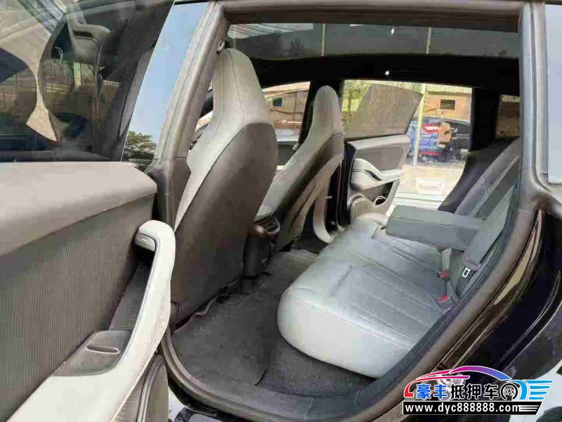 24年蔚来ET5轿车抵押车出售