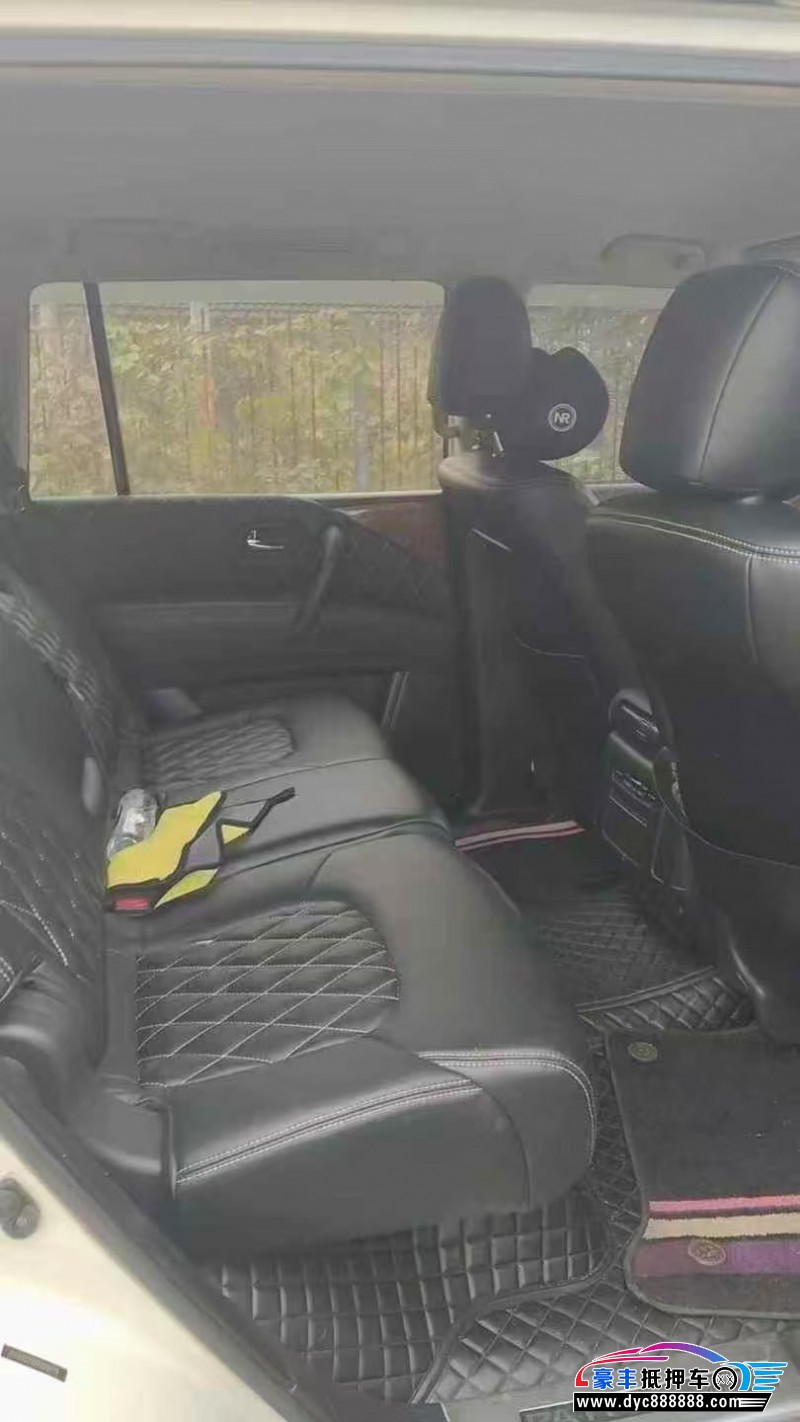 19年日产途乐轿车抵押车出售