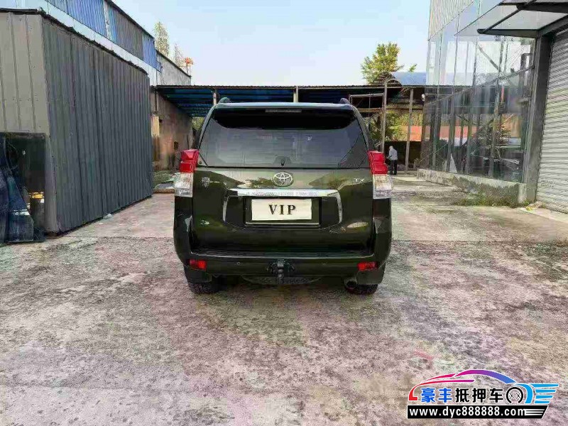 13年丰田普拉多（霸道）轿车抵押车出售