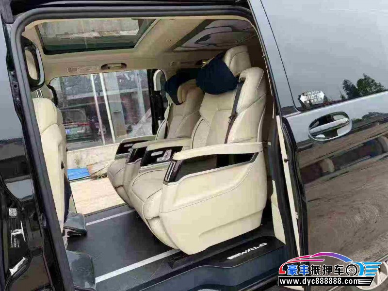 23年奔驰V轿车抵押车出售