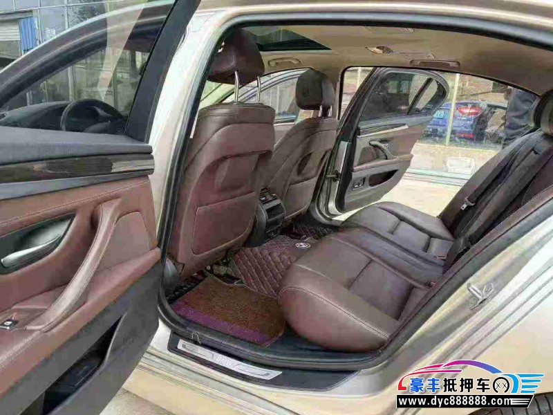 17年宝马5系轿车抵押车出售