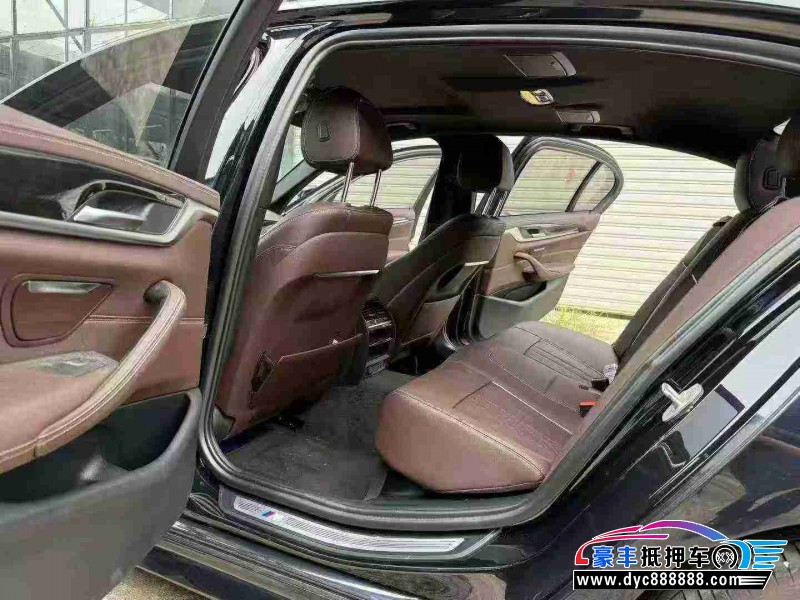 23年宝马5系轿车抵押车出售