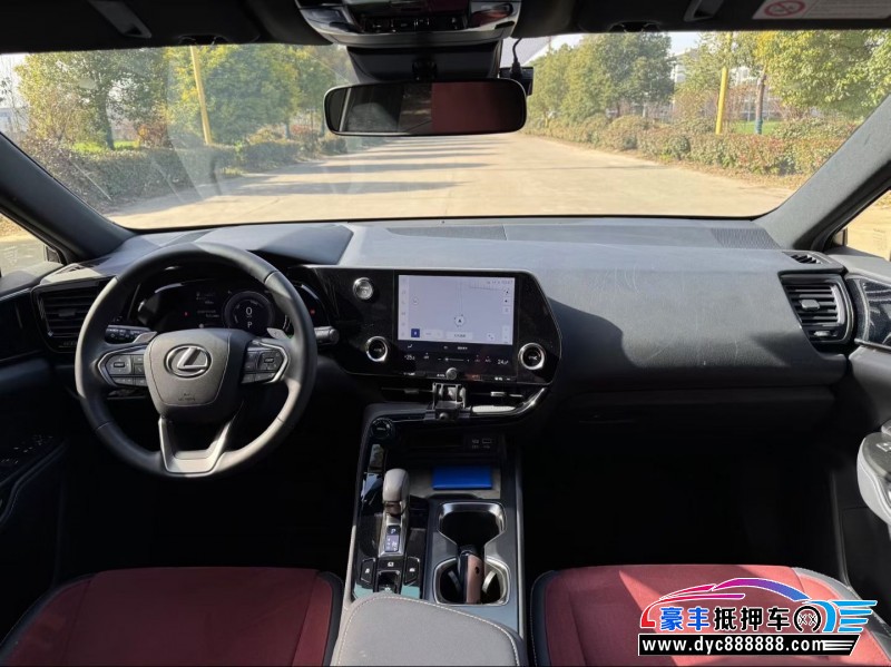 23年雷克萨斯NX轿车抵押车出售