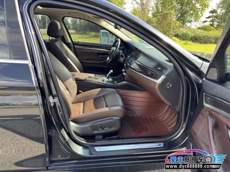 16年宝马5系轿车抵押车出售