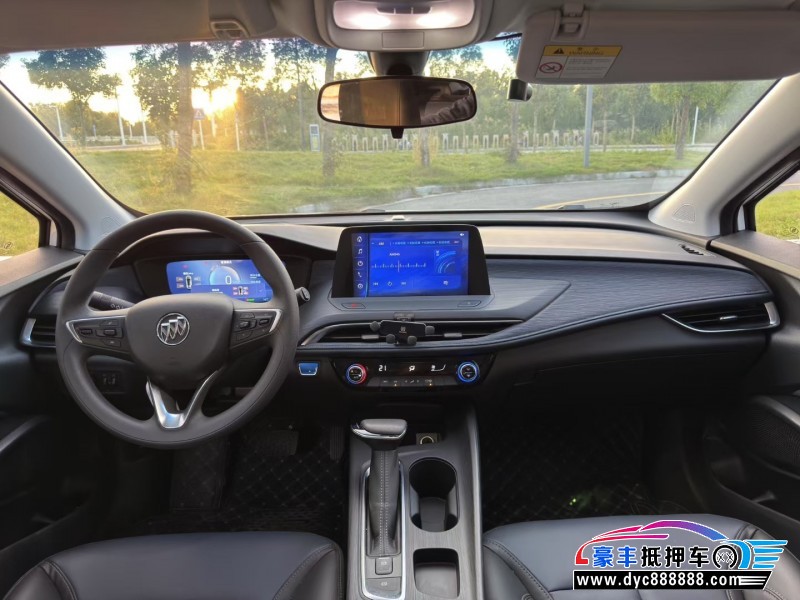 24年别克微蓝轿车抵押车出售