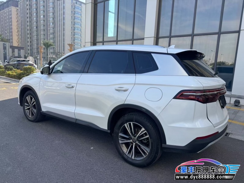 19年比亚迪宋轿车抵押车出售