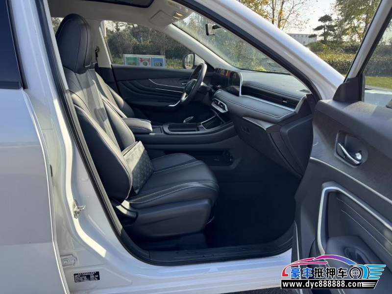 22年启辰大V轿车抵押车出售