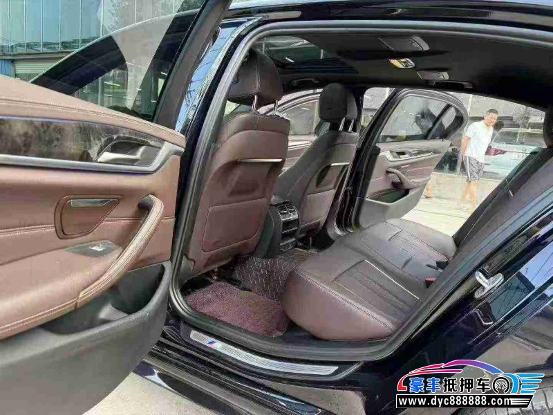 22年宝马5系轿车抵押车出售