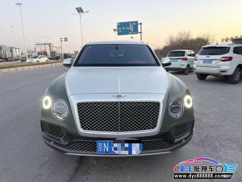 18年宾利添越轿车抵押车出售