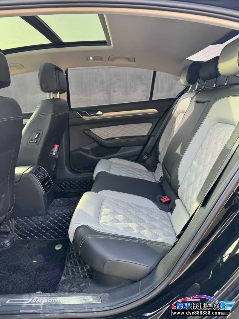 23年大众迈腾轿车抵押车出售