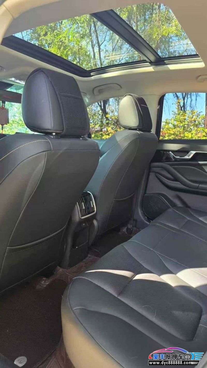 24年奔腾B70轿车抵押车出售