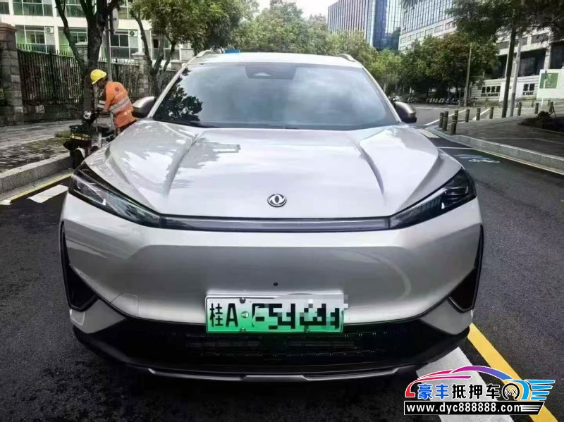 25年东风风神L7轿车抵押车出售