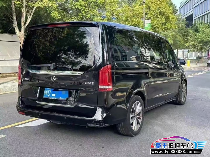 22年奔驰V轿车抵押车出售