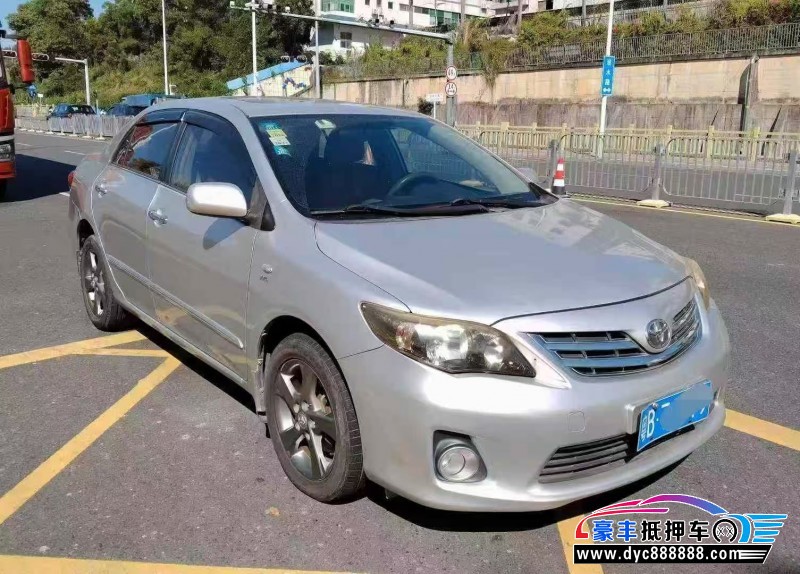 13年丰田卡罗拉轿车抵押车出售