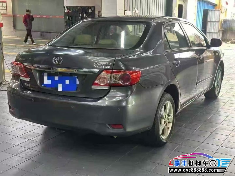 11年丰田卡罗拉轿车抵押车出售